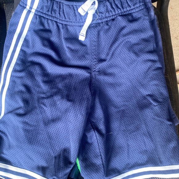 Bundle of boys shorts - Picture 2 of 11